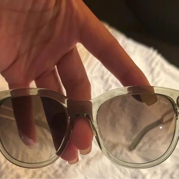 Chloe light green and clear Sunglasses Excellent Condition! - Picture 8 of 8